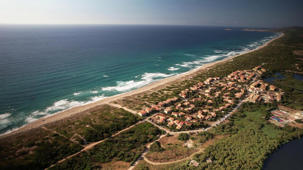 الشقق الفندقية باديسيفي  Baia Delle Mimose المظهر الخارجي الصورة